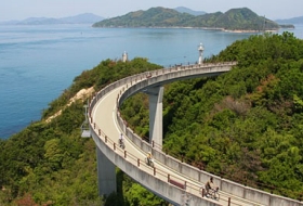 Japanse bouwsteen eilandjes en bruggen per fiets iki Travels reis japan