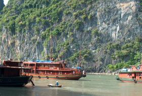 Vietnam Laos en Cambodja reis halong bay iki Travels