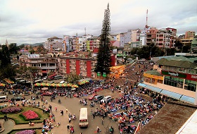 Vietnam Dalat Trekking bouwsteen iki Travels Dalat Market