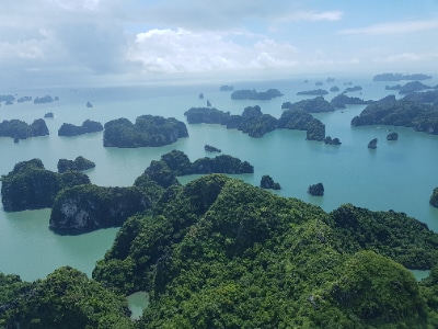 Vietnam Halong Bay Luchtfoto