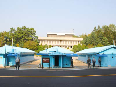 DMZ JSA Area Blauwe Barakken